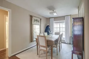 937 Roaring Springs Rd, Fort Worth, TX 76114 - Photo 7