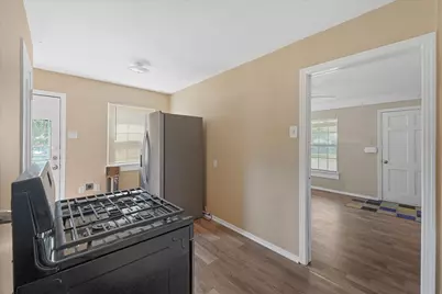 1808 Prairie View Drive, Dallas, TX 75235 - Photo 9