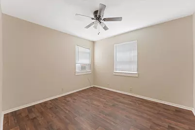 1808 Prairie View Drive, Dallas, TX 75235 - Photo 11