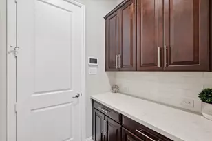 521 Reale Dr, Irving, TX 75039 - Photo 17