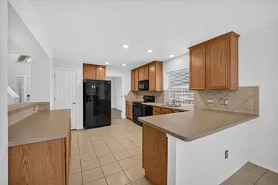 1601 Santos Drive, Denton, TX 76207 - Photo 9