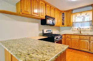 1110 Wade Hampton St, Benbrook, TX 76126 - Photo 9