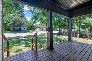 909 E High St, Terrell, TX 75160 - Photo 3