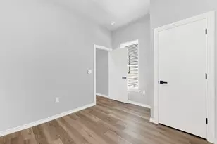 909 E High St, Terrell, TX 75160 - Photo 23