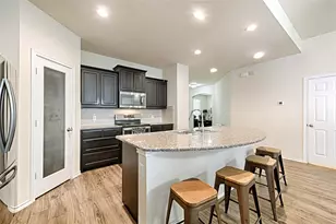 401 Sandhurst Dr, Crowley, TX 76036 - Photo 11
