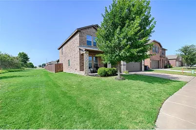 401 Sandhurst Drive, Crowley, TX 76036 - Photo 3