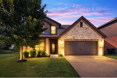 401 Sandhurst Drive, Crowley, TX 76036 - Photo 5