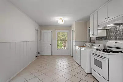 4513 Athens Avenue, Waco, TX 76710 - Photo 9