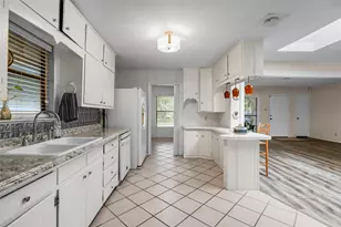 4513 Athens Ave, Waco, TX 76710 - Photo 7