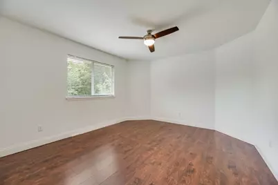 1305 Meadowbrook Drive, McKinney, TX 75069 - Photo 27