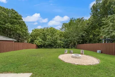 1305 Meadowbrook Drive, McKinney, TX 75069 - Photo 29