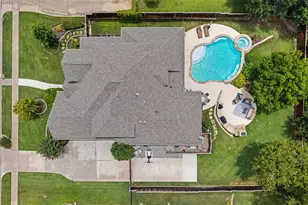 8217 Thornhill Dr, North Richland Hills, TX 76182 - Photo 39
