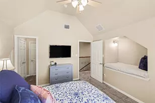8217 Thornhill Dr, North Richland Hills, TX 76182 - Photo 27