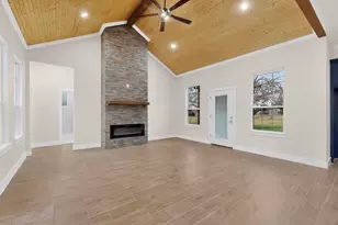 335 Cross Tie Ranch Rd, Trinidad, TX 75163 - Photo 7