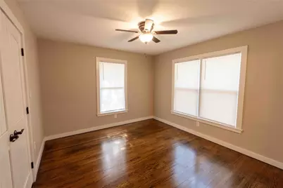 514 McConnell Street, Jacksboro, TX 76458 - Photo 23