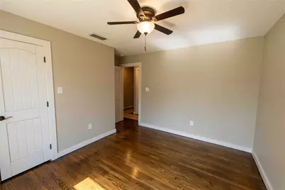 514 McConnell Street, Jacksboro, TX 76458 - Photo 21