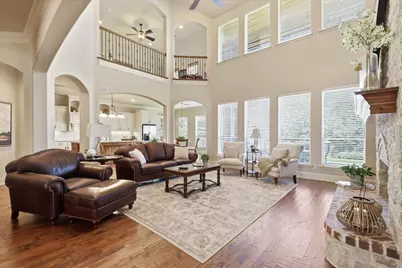 6076 Beacon Hill Drive, Frisco, TX 75036 - Photo 5