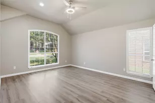 1237 Christopher Ln, Lewisville, TX 75077 - Photo 19