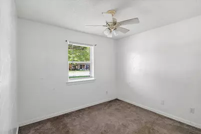 716 Heathcliff Drive, Everman, TX 76140 - Photo 11