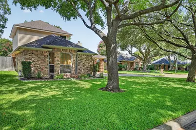 5406 Sapphire Court, Arlington, TX 76017 - Photo 39