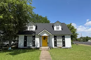 311 S Ebrite St, Mesquite, TX 75149 - Photo 1