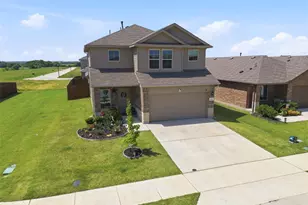 224 Running River Dr, Boyd, TX 76023 - Photo 3