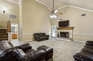 1389 Thomas Rd, Springtown, TX 76082 - Photo 7
