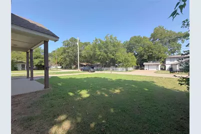 122 Katy Street, Cleburne, TX 76031 - Photo 11