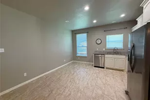 122 Katy St, Cleburne, TX 76031 - Photo 9