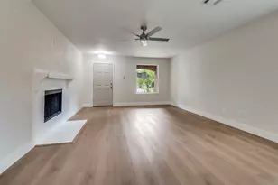 520 King St, Cedar Hill, TX 75104 - Photo 7
