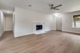 520 King St, Cedar Hill, TX 75104 - Photo 5