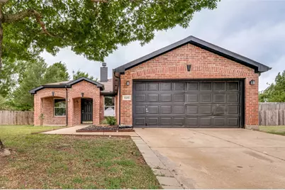 520 King Street, Cedar Hill, TX 75104 - Photo 1