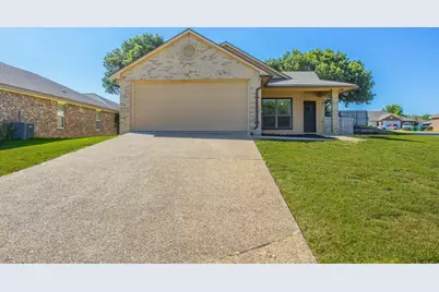3060 Andalusian Lane, Robinson, TX 76706 - Photo 1