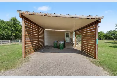 1135 Leo Andrews Road, Whitesboro, TX 76273 - Photo 7
