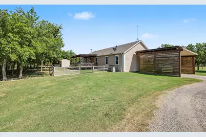 1135 Leo Andrews Road, Whitesboro, TX 76273 - Photo 31