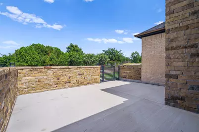 6505 Kemrock Drive, Dallas, TX 75241 - Photo 31