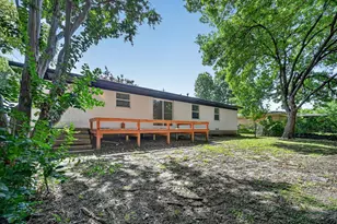 425 N Hamilton St, Farmersville, TX 75442 - Photo 25