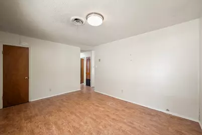 4816 Eastover Avenue, Fort Worth, TX 76119 - Photo 9