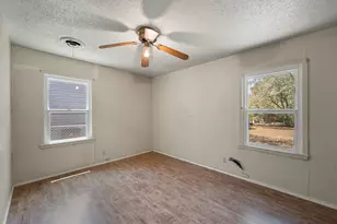 4816 Eastover Ave, Fort Worth, TX 76119 - Photo 17