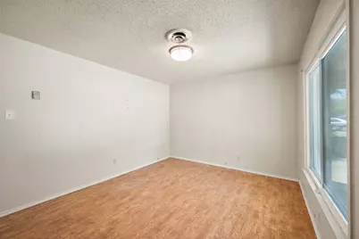 4816 Eastover Avenue, Fort Worth, TX 76119 - Photo 5