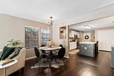 1130 S Montreal Avenue, Dallas, TX 75208 - Photo 5