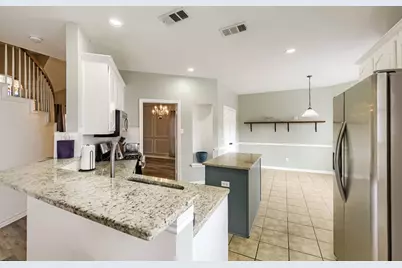 5016 Coral Creek Drive, Fort Worth, TX 76135 - Photo 9