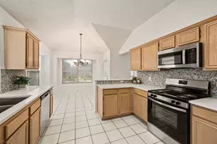 1137 Union Dr, Saginaw, TX 76131 - Photo 9