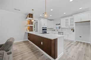 1013 Tanglewood Ln, Arlington, TX 76012 - Photo 5