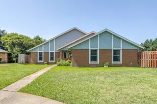 5419 Barcelona Dr, Garland, TX 75043 - Photo 1