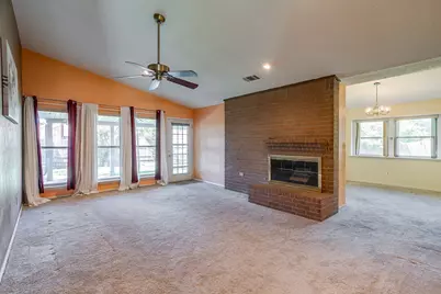 5419 Barcelona Drive, Garland, TX 75043 - Photo 5
