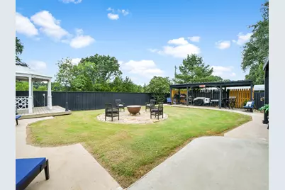 9867 Dripping Springs Road, Denison, TX 75021 - Photo 37