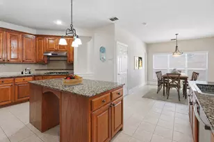 10185 Burnt Mill Ln, Frisco, TX 75035 - Photo 11