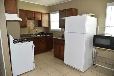 856 Renfro Drive, White Settlement, TX 76108 - Photo 5