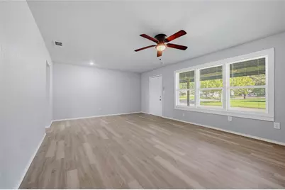 718 W Belden Street, Sherman, TX 75092 - Photo 7